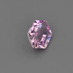 Nangi fine jewelry - pink gemstone in gold