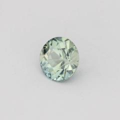 Nangi fine jewelry - green gemstone in gold
