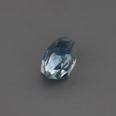 Nangi fine jewelry - blue gemstone in gold