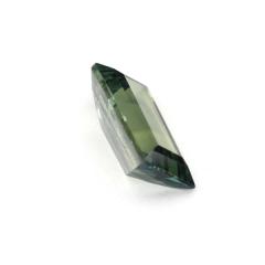 Nangi fine jewelry - green sapphire gemstone in gold