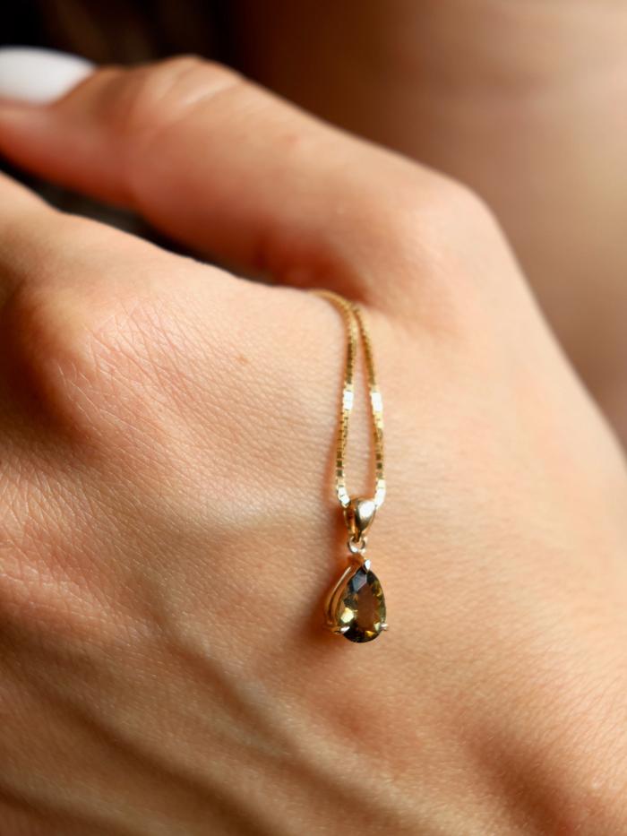 Nangi fine jewelry - brown tourmaline pendant in yellow gold