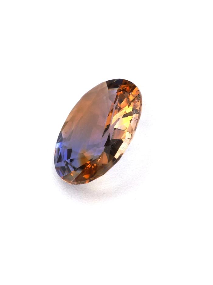 Nangi fine jewelry - purple gemstone in gold