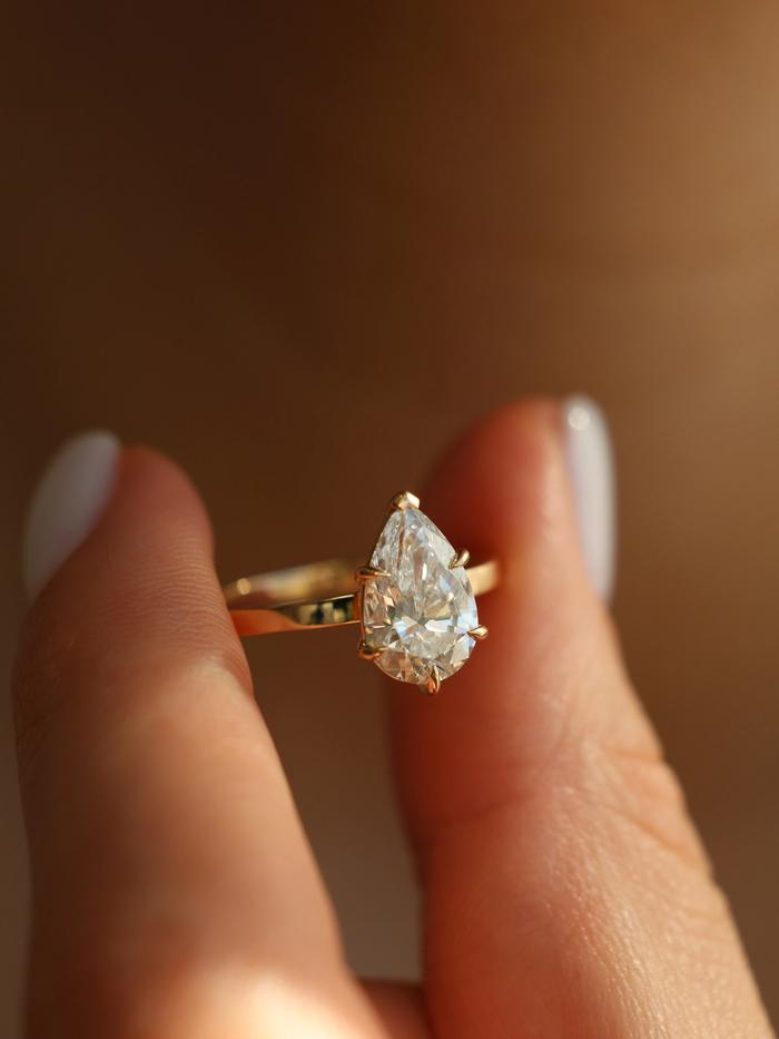 Nangi fine jewelry - ring in gold