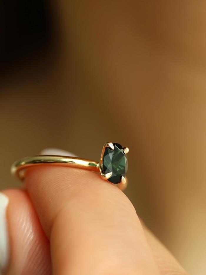 Nangi fine jewelry - black tourmaline ring in yellow gold