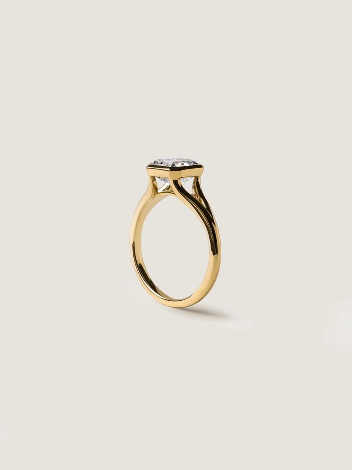 Nangi fine jewelry - lab-grown diamond ring in gold