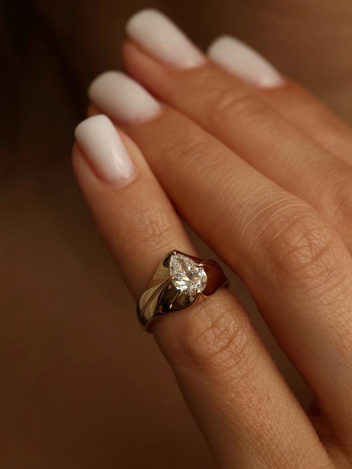Nangi fine jewelry - ring in gold