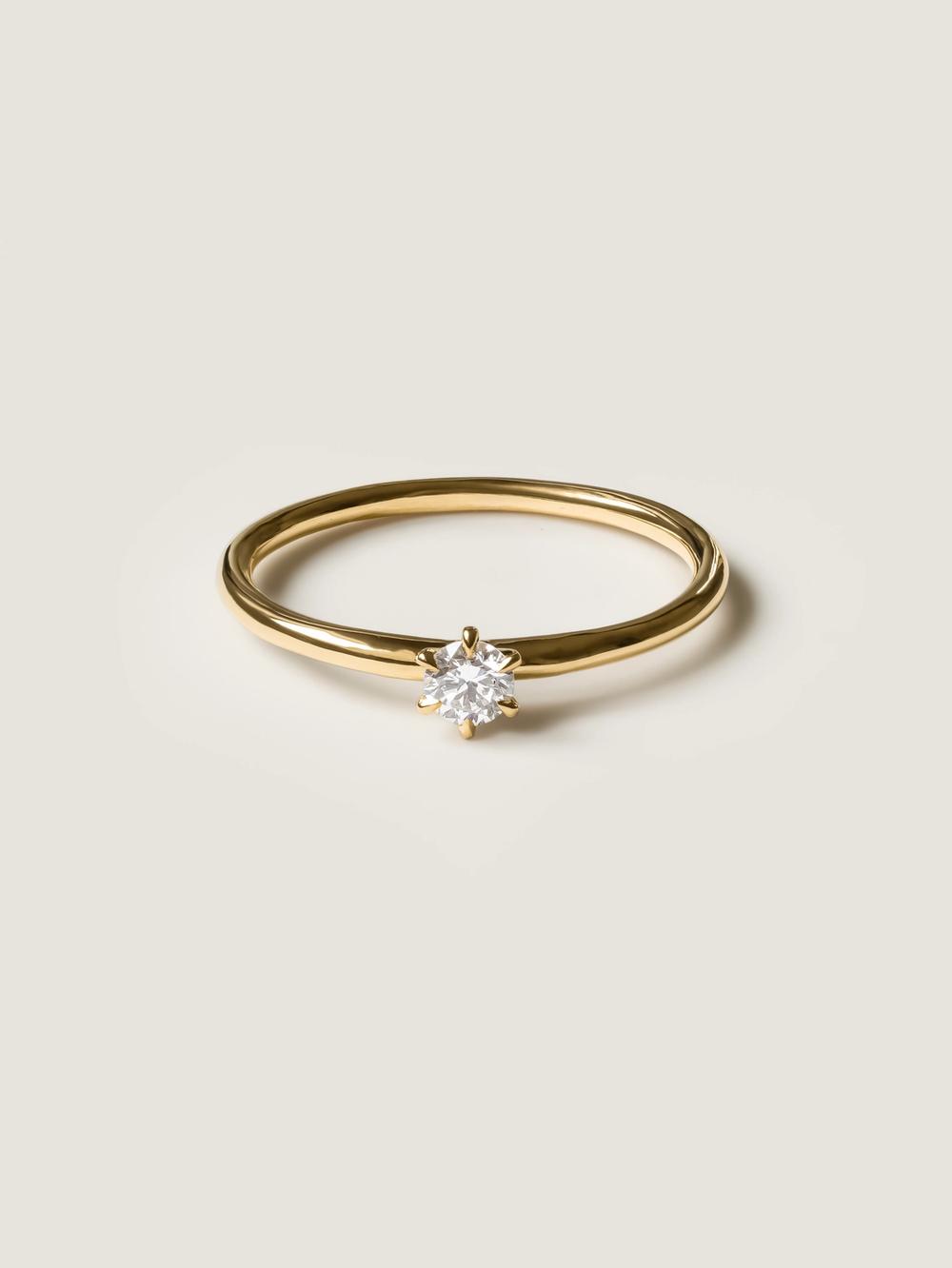 Swan Diamond Ring – 0.10 Carat