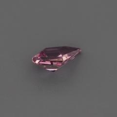 Nangi fine jewelry - pink gemstone in gold