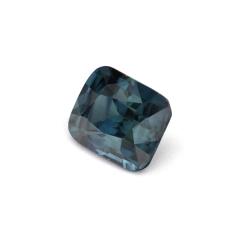 Nangi fine jewelry - green gemstone in gold