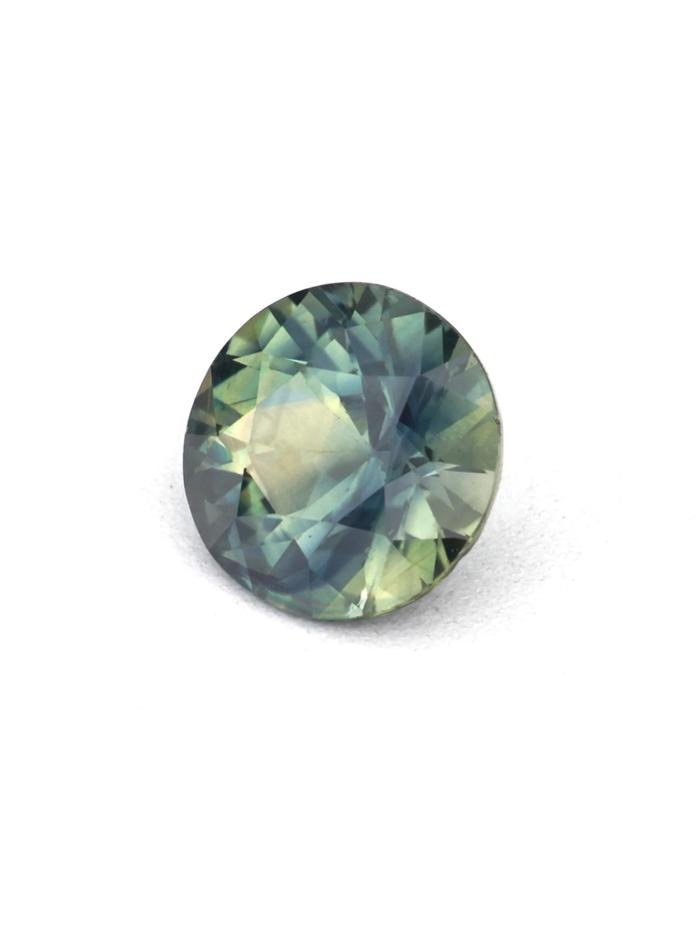 Nangi fine jewelry - green gemstone in gold