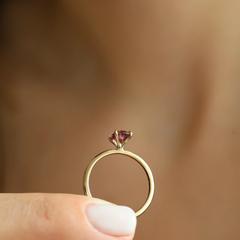 Nangi fine jewelry - pink ring in yellow gold