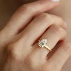 Nangi fine jewelry - ring in gold