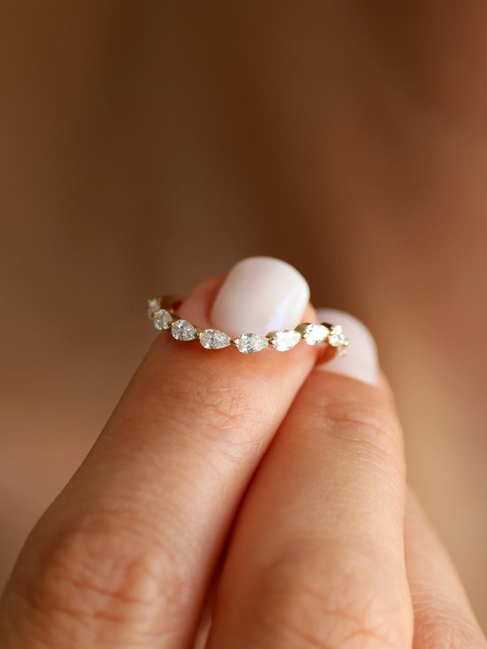 Nangi fine jewelry - ring in yellow gold