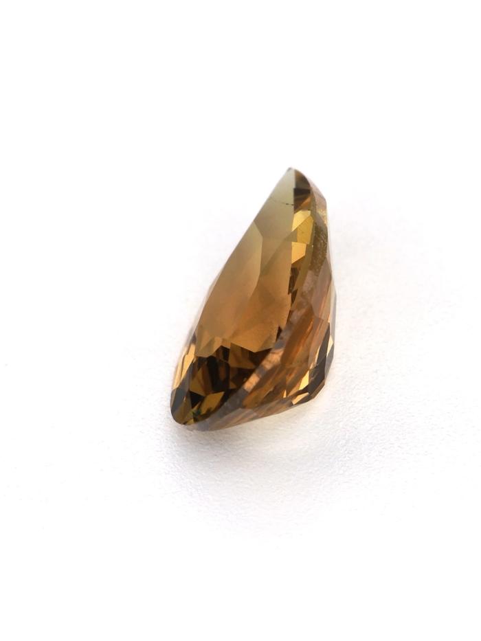 Nangi fine jewelry - yellow gemstone in gold