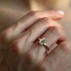 Nangi fine jewelry - white lab-grown diamond ring in gold