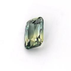 Nangi fine jewelry - green sapphire gemstone in gold