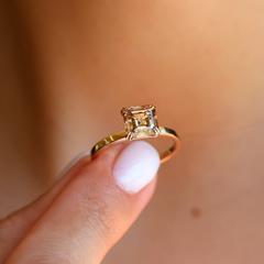 Nangi fine jewelry - ring in yellow gold