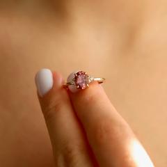 Nangi fine jewelry - pink ring in yellow gold