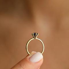 Nangi fine jewelry - teal / Peacock ring in yellow gold