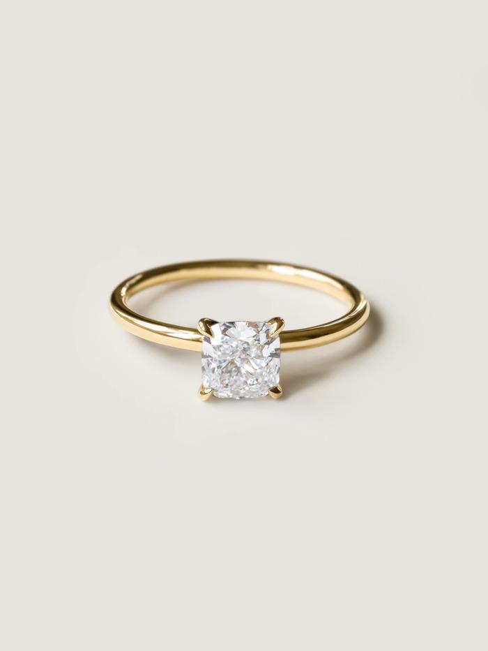 Nangi fine jewelry - white lab-grown diamond ring in gold