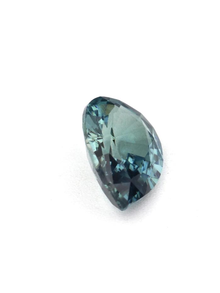 Nangi fine jewelry - teal / Peacock gemstone in gold