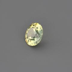 Nangi fine jewelry - yellow gemstone in gold