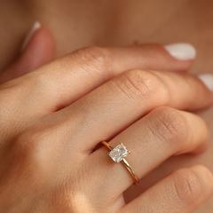 Nangi fine jewelry - white ring in gold