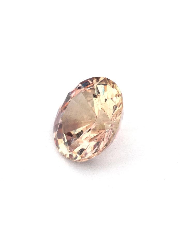 Nangi fine jewelry - pink gemstone in gold