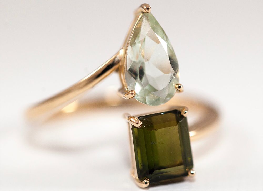 Nangi fine jewelry - green amethyst ring in yellow gold