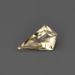 Nangi fine jewelry - champagne gemstone in gold