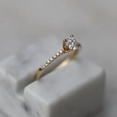 Nangi fine jewelry - white lab-grown diamond ring in yellow gold