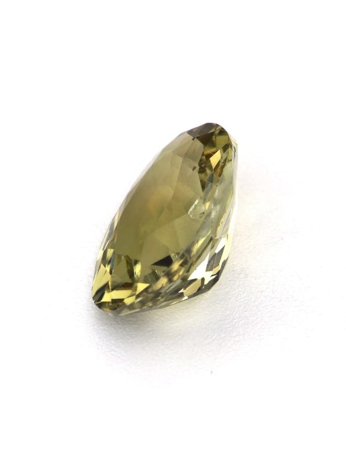 Nangi fine jewelry - yellow gemstone in gold
