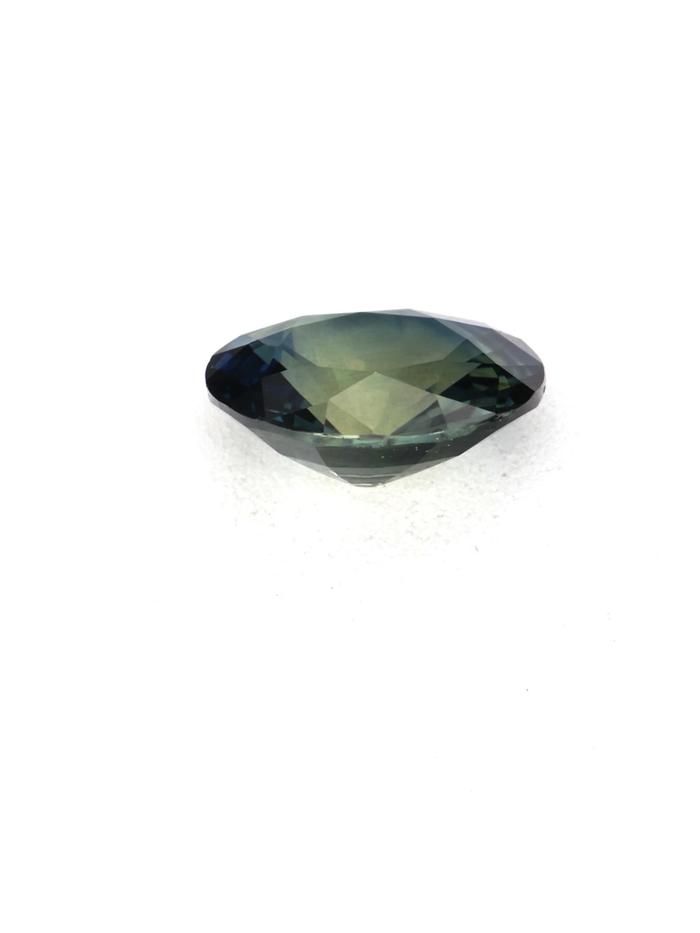 Nangi fine jewelry - green gemstone in gold