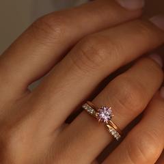 Nangi fine jewelry - pink sapphire ring in yellow gold