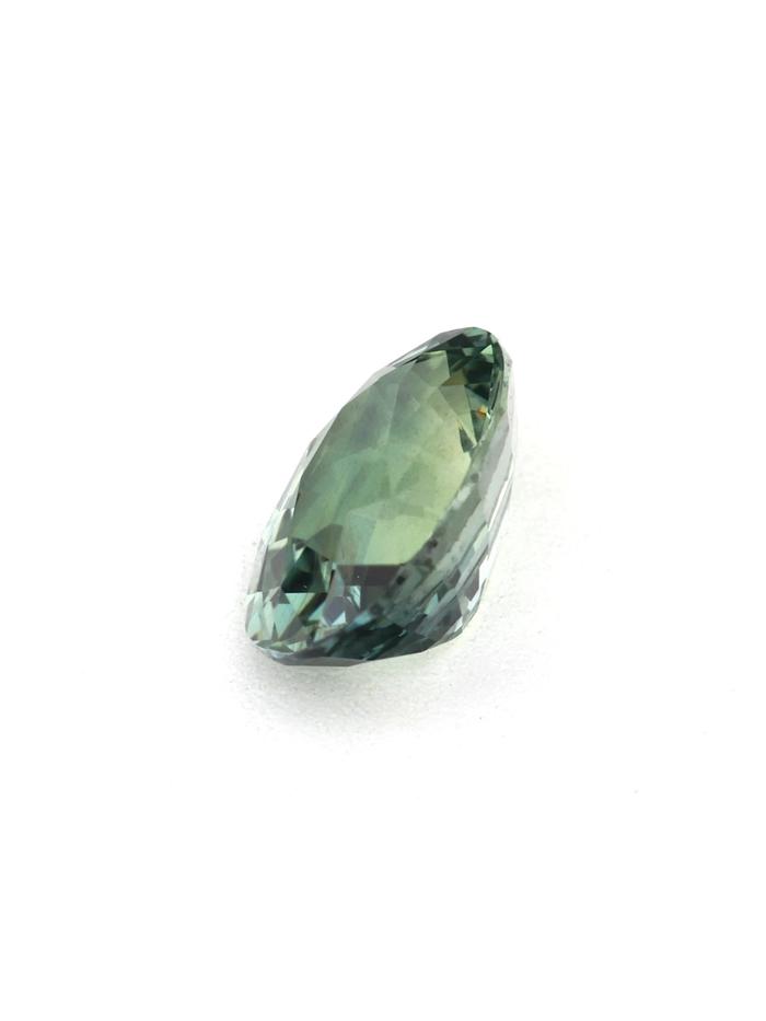 Nangi fine jewelry - green gemstone in gold