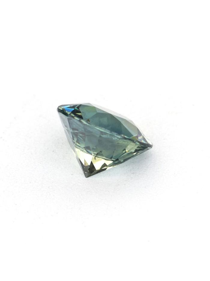 Nangi fine jewelry - green gemstone in gold