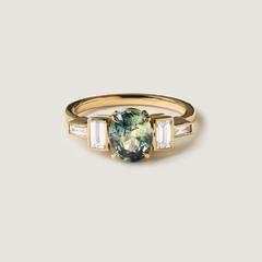 Nangi fine jewelry - teal / Peacock sapphire ring in yellow gold