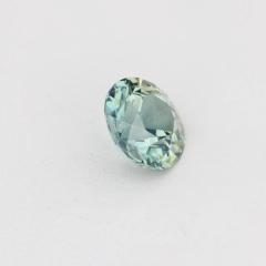 Nangi fine jewelry - green gemstone in gold