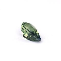 Nangi fine jewelry - green sapphire gemstone in gold