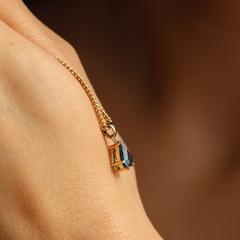 Nangi fine jewelry - blue pendant in yellow gold