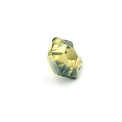 Nangi fine jewelry - green gemstone in gold