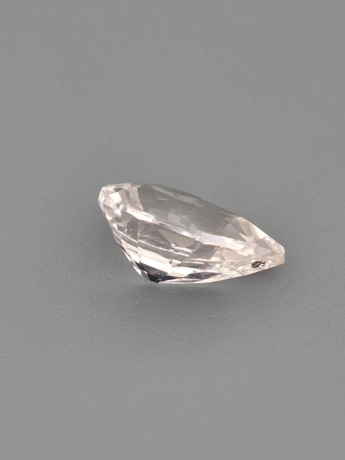 Nangi fine jewelry - champagne gemstone in gold