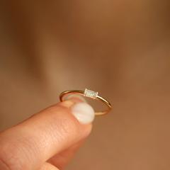 Nangi fine jewelry - white lab-grown diamond ring in gold