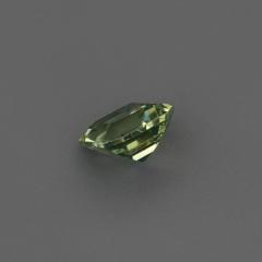 Nangi fine jewelry - green gemstone in gold