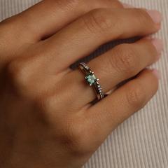 Nangi fine jewelry - teal sapphire ring in white gold