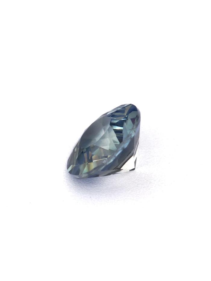 Nangi fine jewelry - purple gemstone in gold