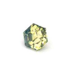 Nangi fine jewelry - green gemstone in gold