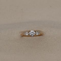 Nangi fine jewelry - white lab-grown diamond ring in gold