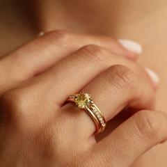 Nangi fine jewelry - yellow ring in yellow gold