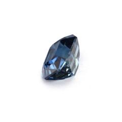 Nangi fine jewelry - teal / Peacock sapphire gemstone in gold